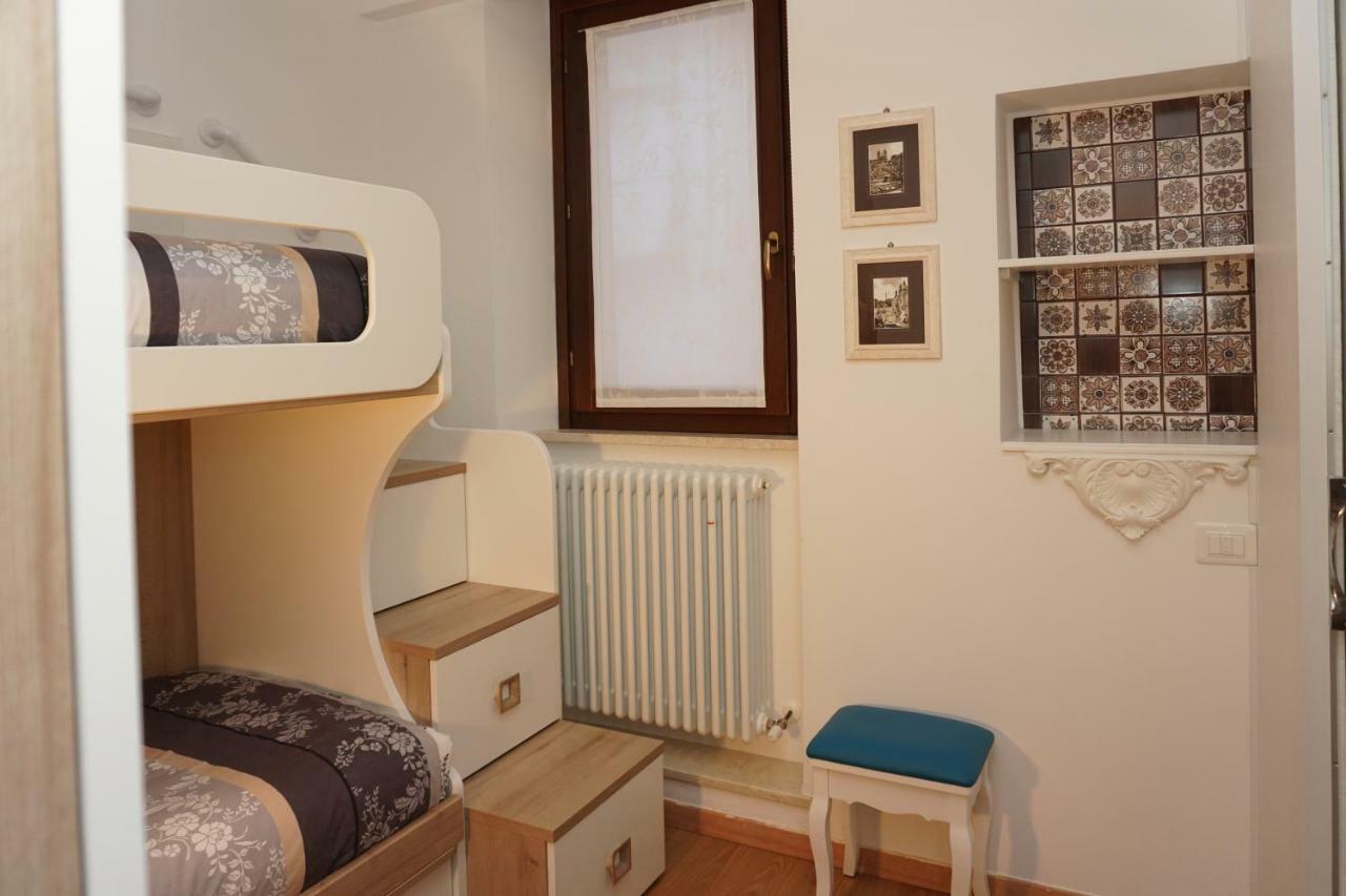 Willa Casa Vacanze Torre Dei Gualtieri San Benedetto del Tronto Zewnętrze zdjęcie